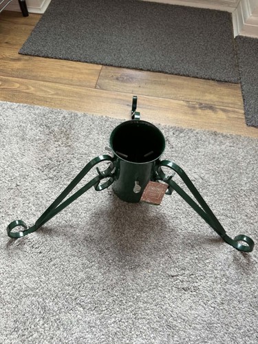 Green traditional scroll leg - traditional,